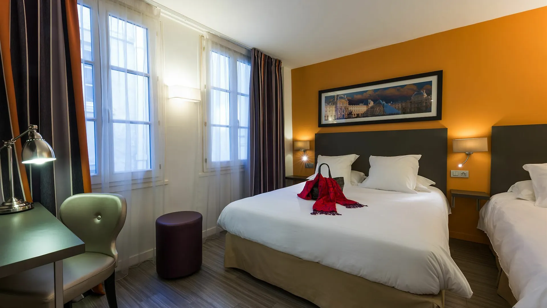 Louvre Richelieu Hotel 3*