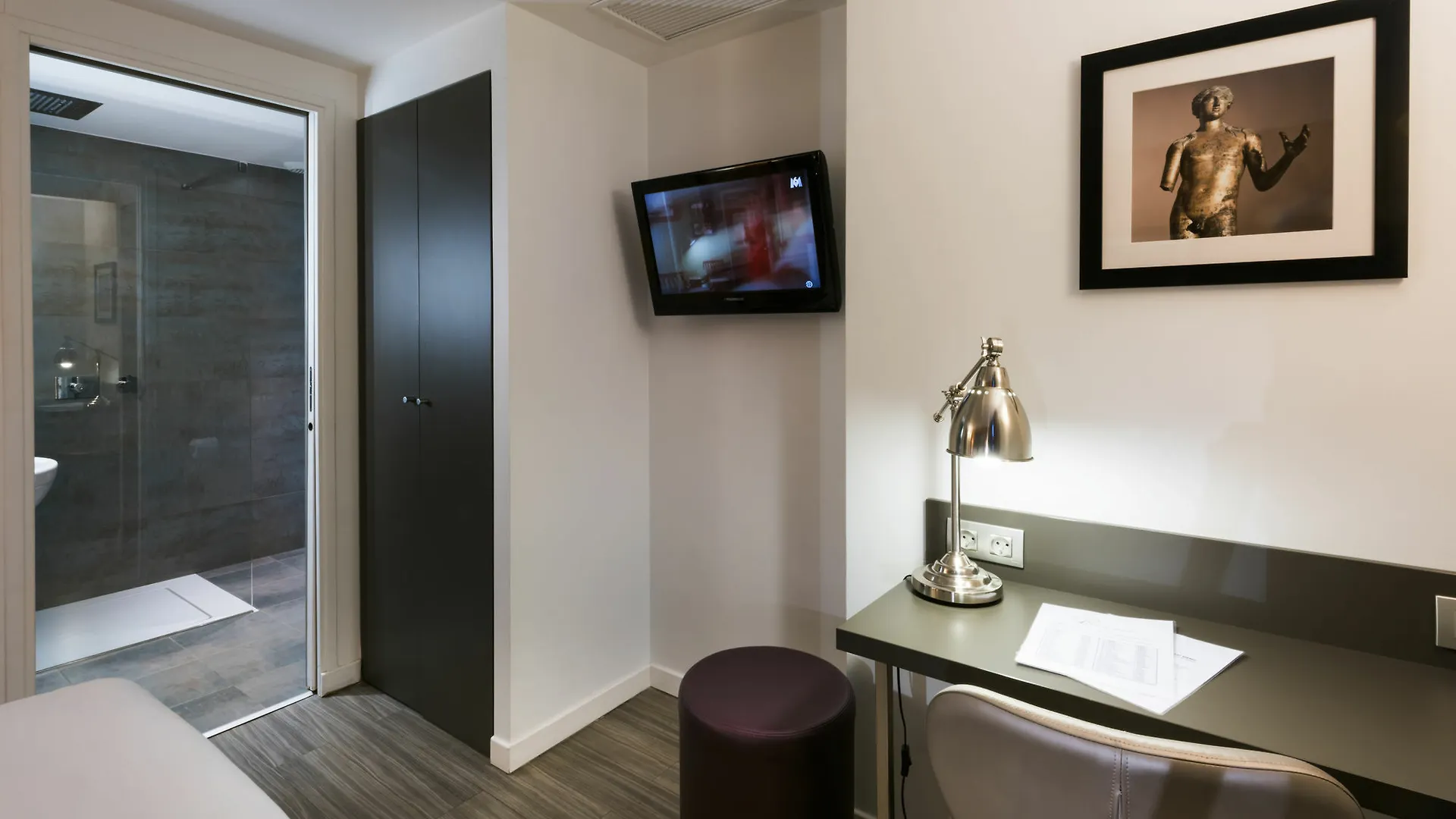 Hotel Louvre Richelieu 3*